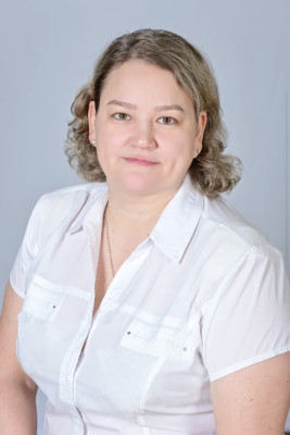 Младший воспитатель Кузнецова Светлана Валерьевна Младший воспитатель Кузнецова Светлана Валерьевна
